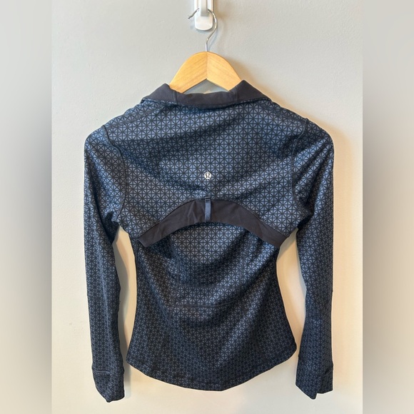 Lululemon Define Jacket Size 4 - Picture 5 of 9